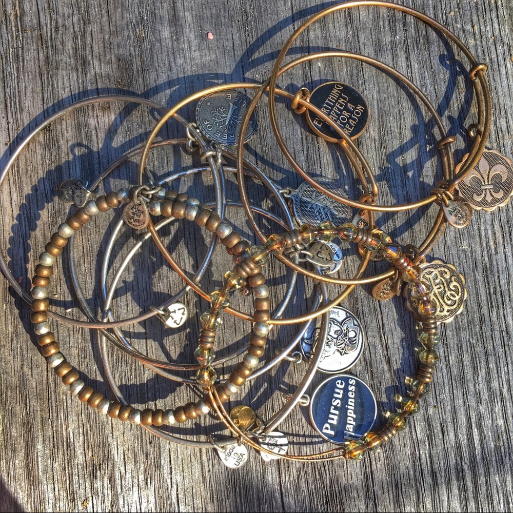 Lot of 8 Alex and Ani bangles